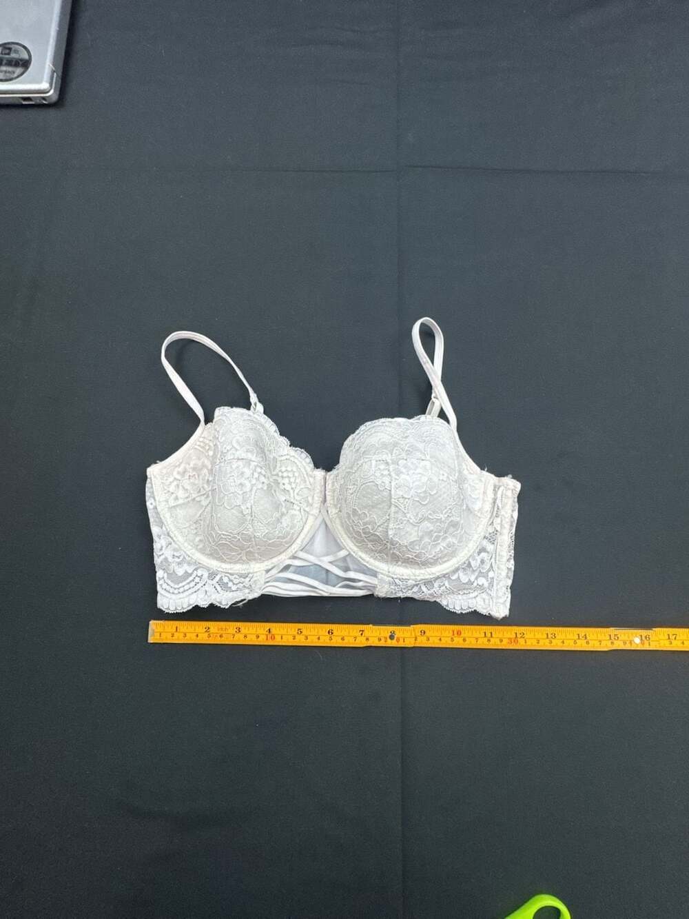 Forever 21 Women's White Lace Longline Push-Up Bra Size 34D